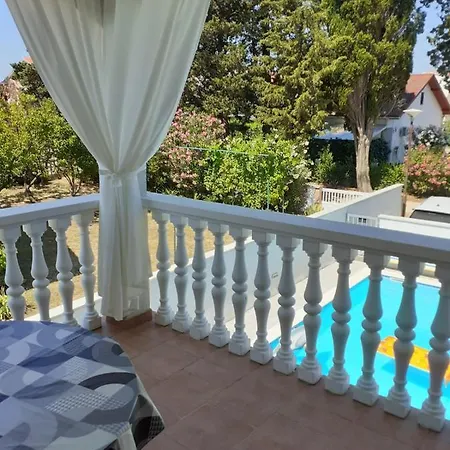 Apartmani Sidro Privlaka  Exterior photo